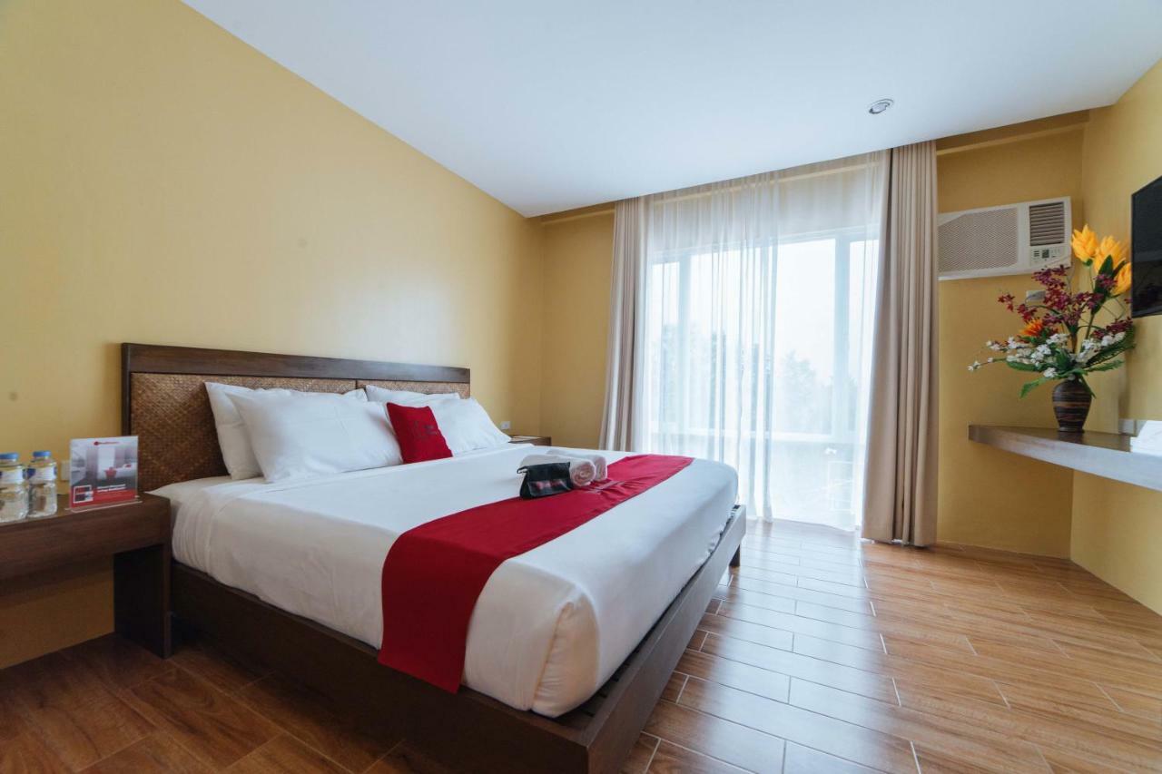 Reddoorz Premium Near Health Centrum Banica Roxas City Bagian luar foto
